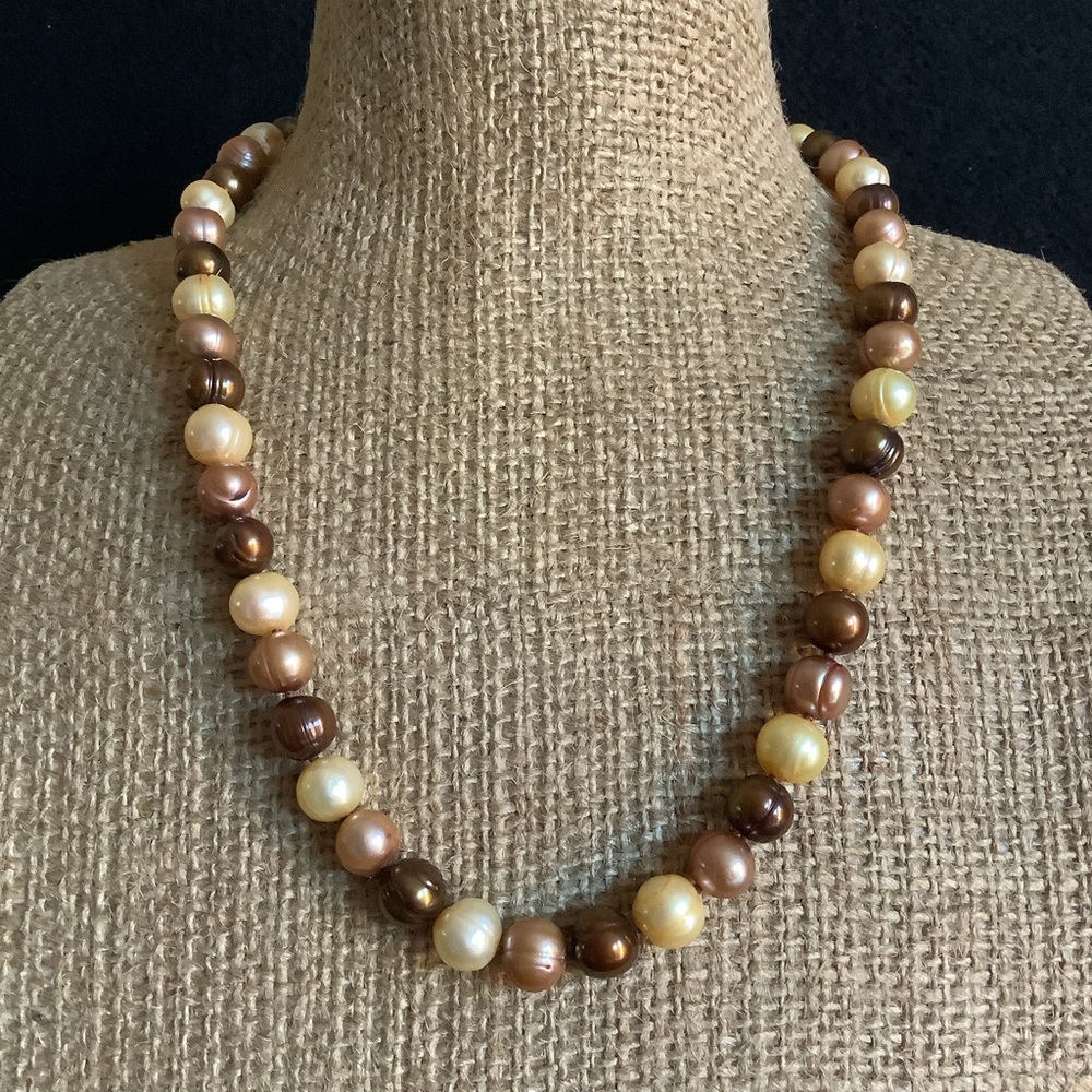 925 s silver Genuine freshwater chocolate & champagne color pearl necklace. - Picture 2 of 9